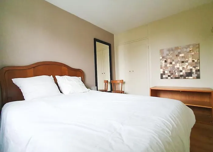 Exigehome - Magnifique T3 A 10 Km De Paris Porte De St Cloud