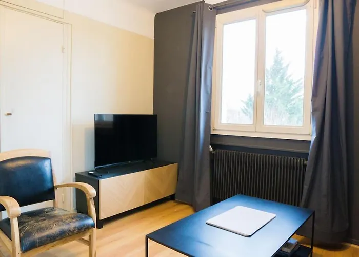 Exigehome - Magnifique T3 A 10 Km De Paris Porte De St Cloud